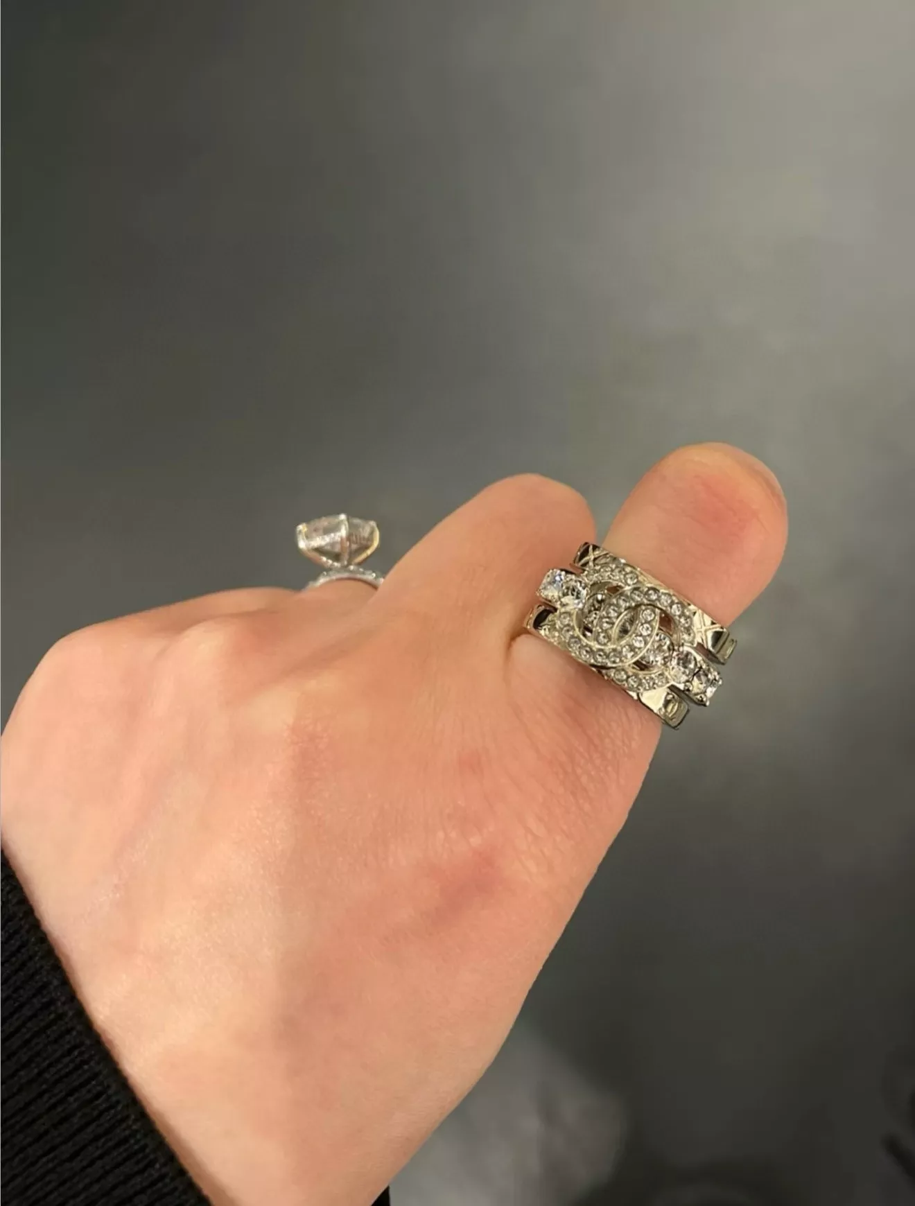 샤넬 삼중 레이어드 반지 세트 상세 이미지 32
