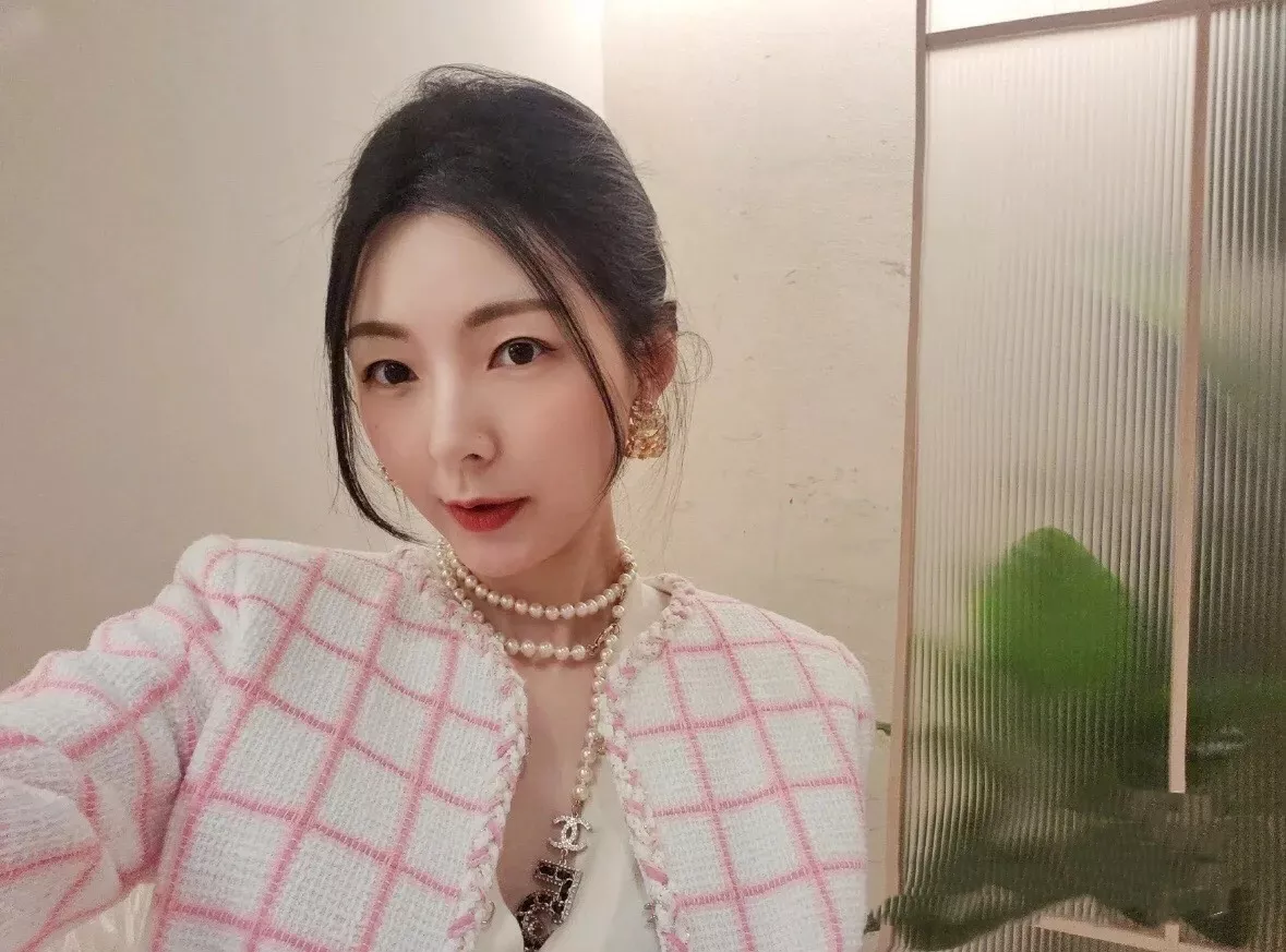 샤넬 진주 장식 레더 체인벨트 상세 이미지 15