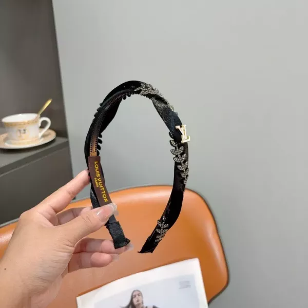 루이비통 모노그램 포인트 헤어밴드