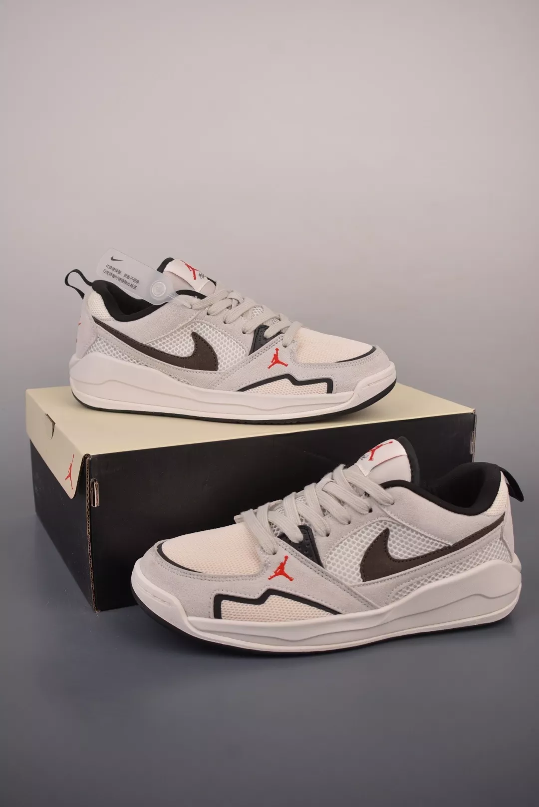 나이키 에어 조던 CMFT Era 로우탑 운동화 상세 이미지 5