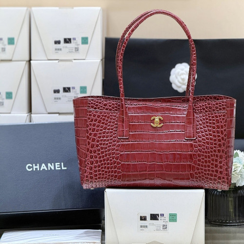 샤넬 세르프 악어무늬 토트백