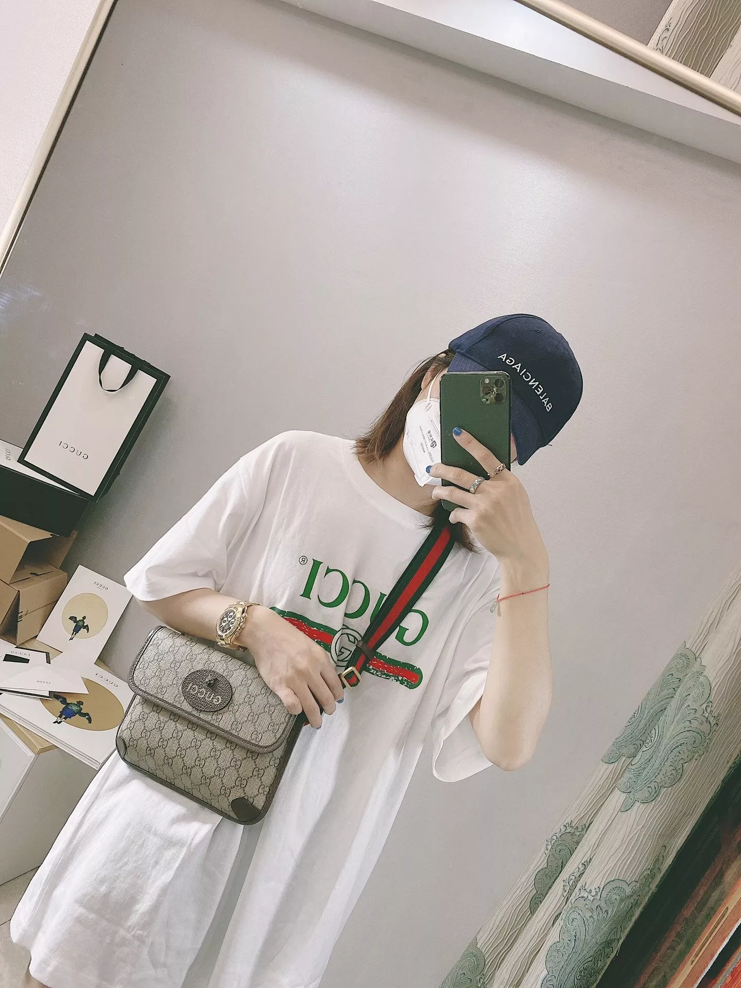 구찌 타이거 헤드 웨이스트백 상세 이미지 62