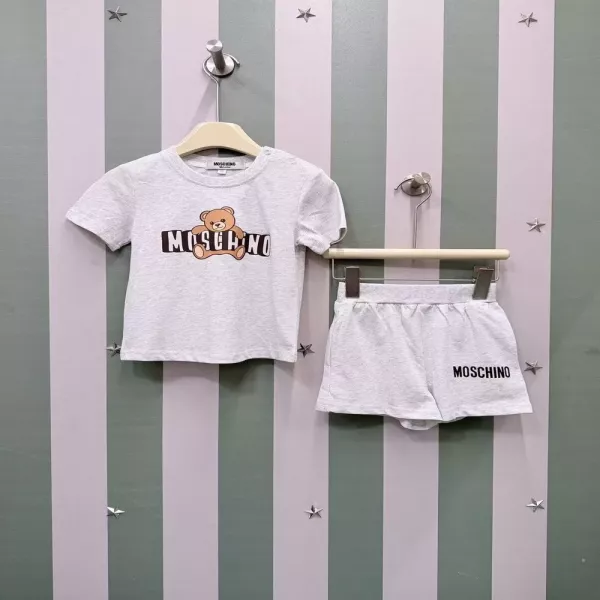 모스키노 유아용 반소매 상하의 세트