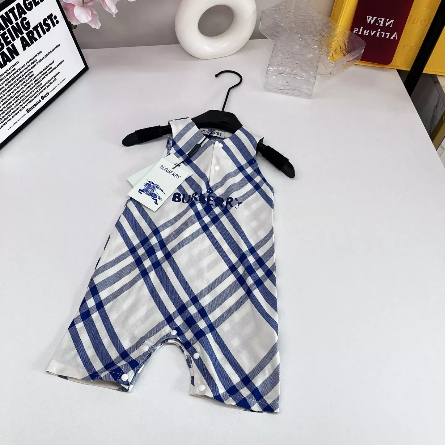 버버리 영국풍 체크 베이비 점프수트 세트 상세 이미지 3
