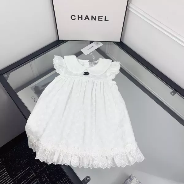 샤넬 화이트 레이스 유아 원피스