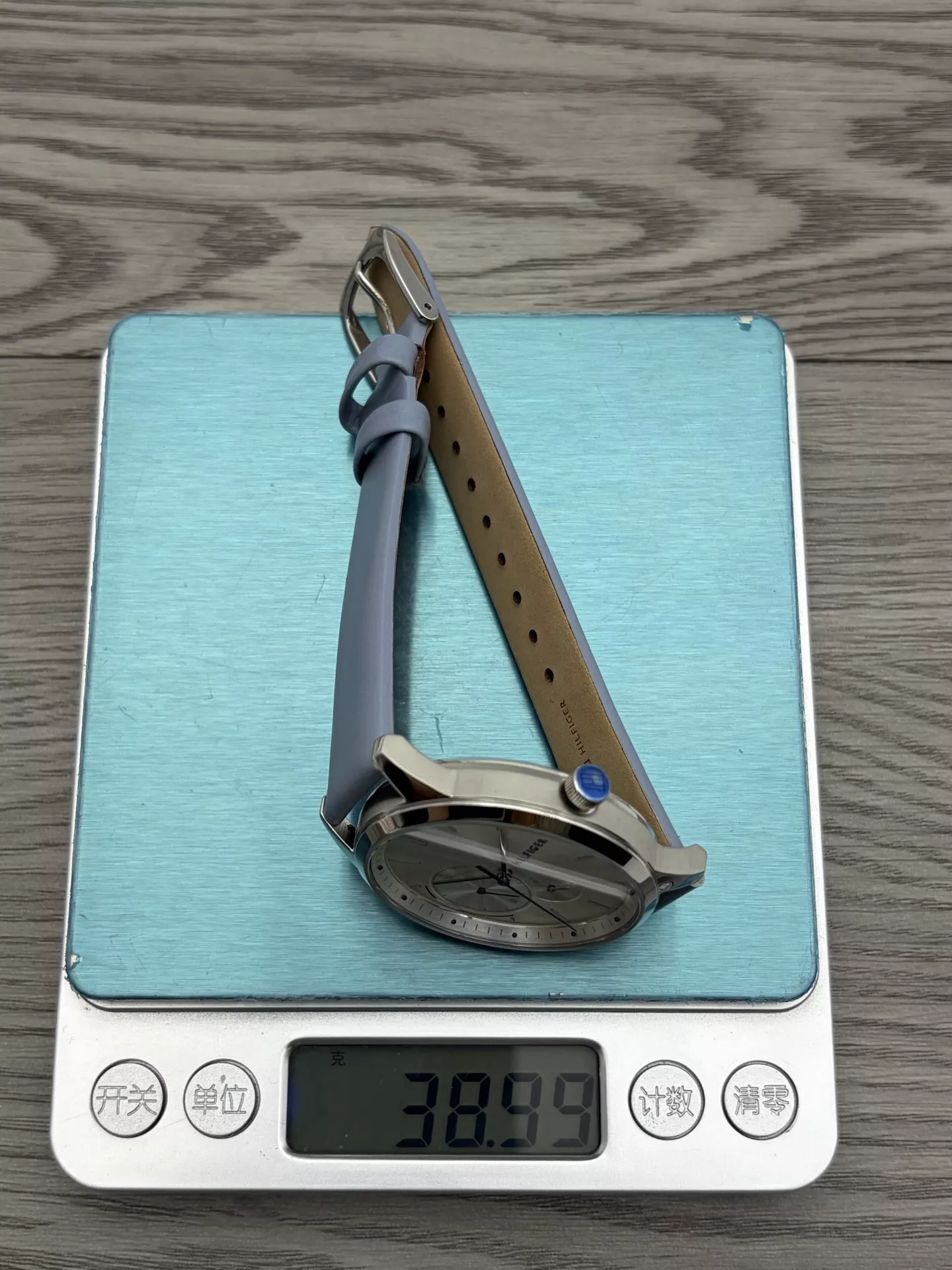 타미힐피거 가죽 스트랩 쿼츠 손목시계 상세 이미지 9
