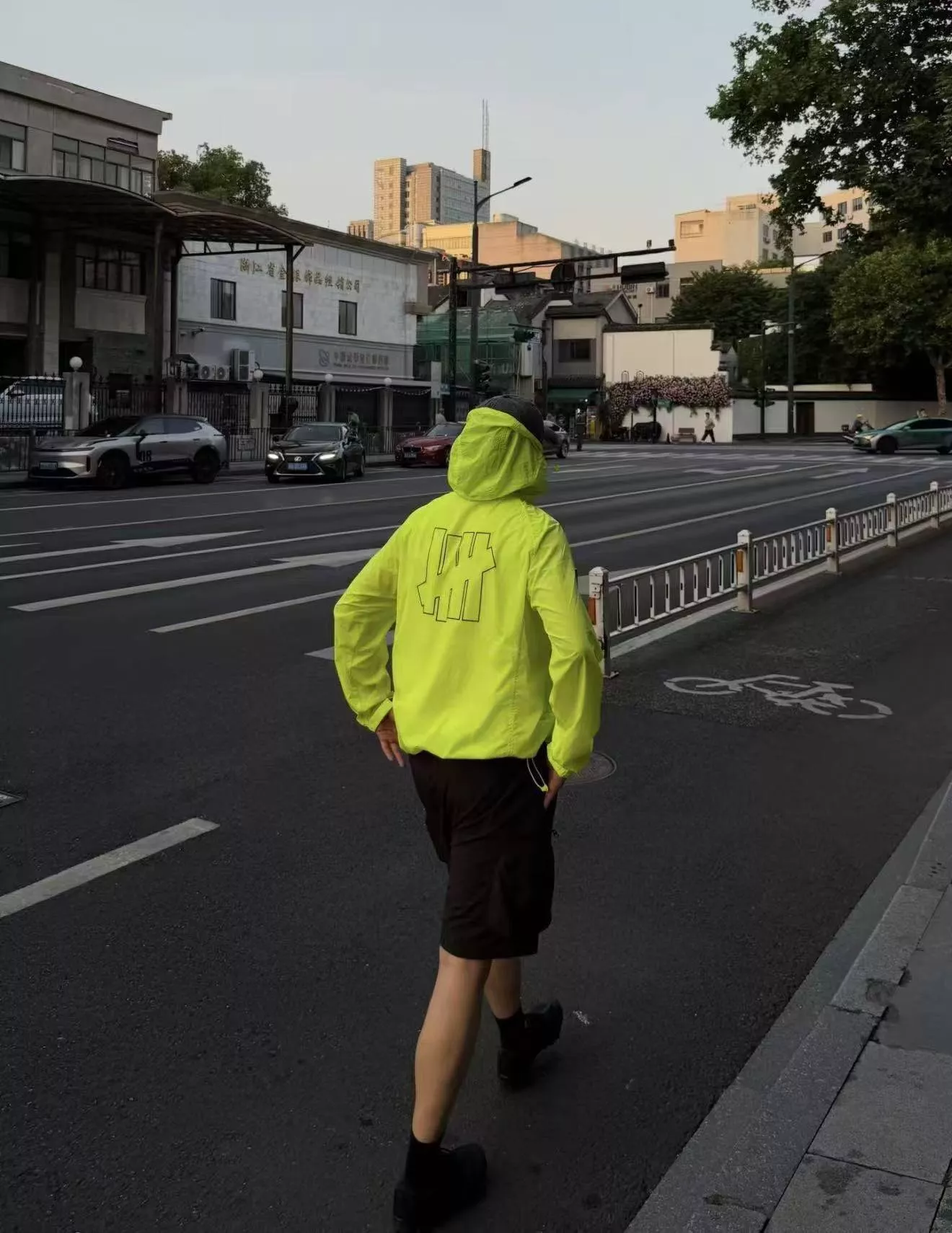 언디피티드 경량 후드 자외선 차단 재킷 상세 이미지 25