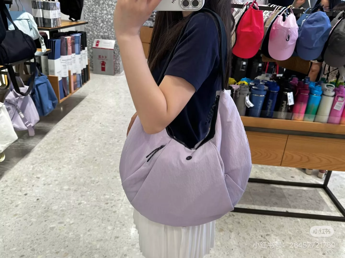 룰루레몬 반달 쉐입 나일론 숄더백 상세 이미지 29