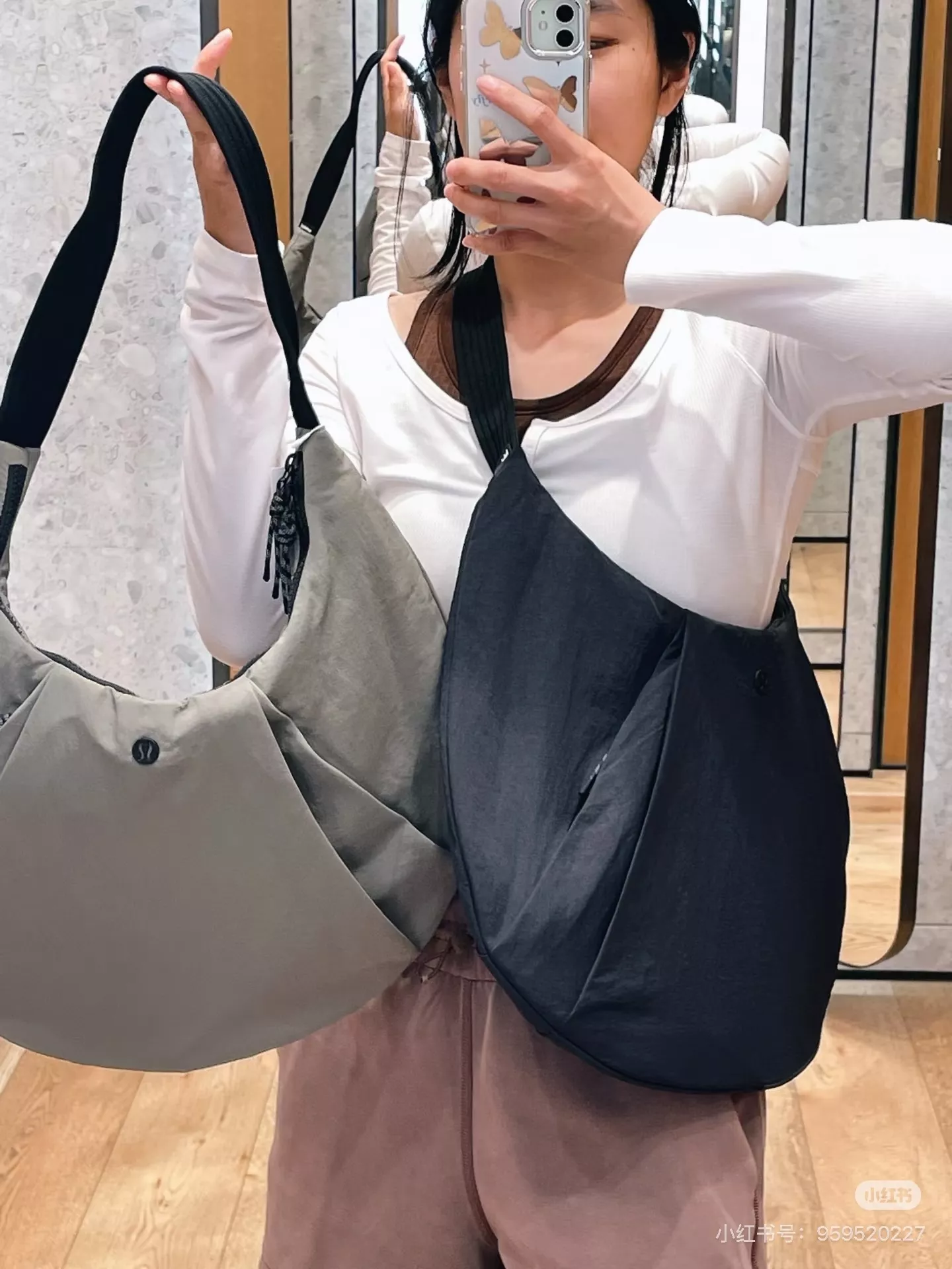 룰루레몬 반달 쉐입 나일론 숄더백 상세 이미지 35