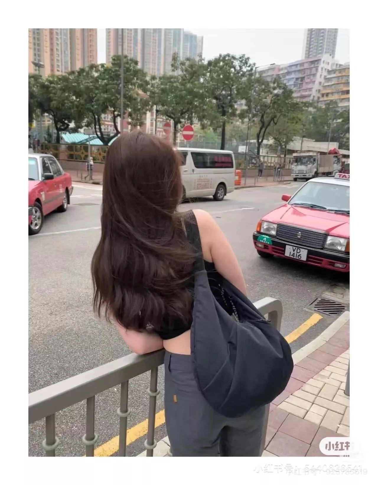 룰루레몬 반달 쉐입 나일론 숄더백 상세 이미지 47
