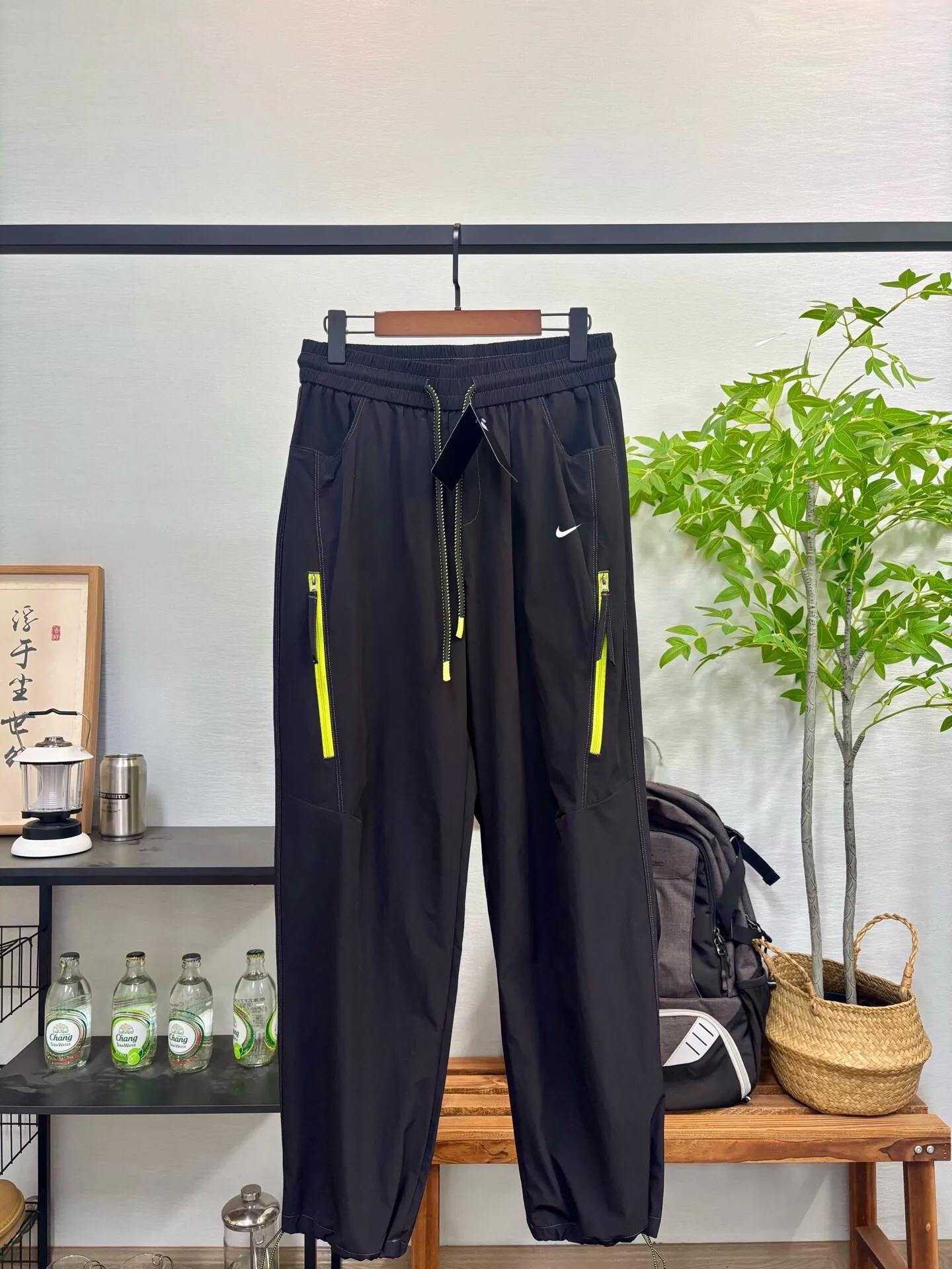 나이키 아웃도어 스트레이트 핏 캐쥬얼 팬츠 상세 이미지 4