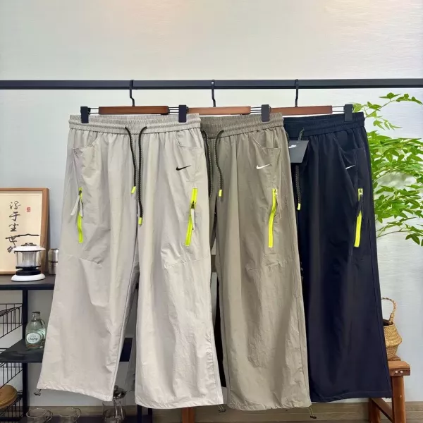 나이키 아웃도어 스트레이트 핏 캐쥬얼 팬츠