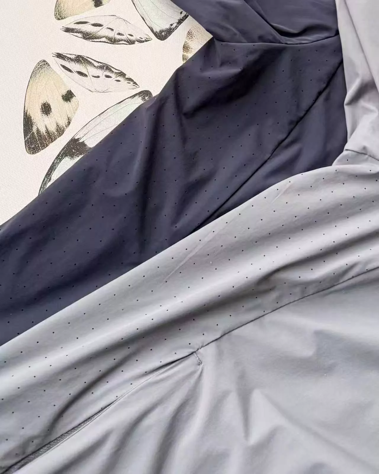 데상트 남녀공용 자외선 차단 집업 재킷 상세 이미지 15