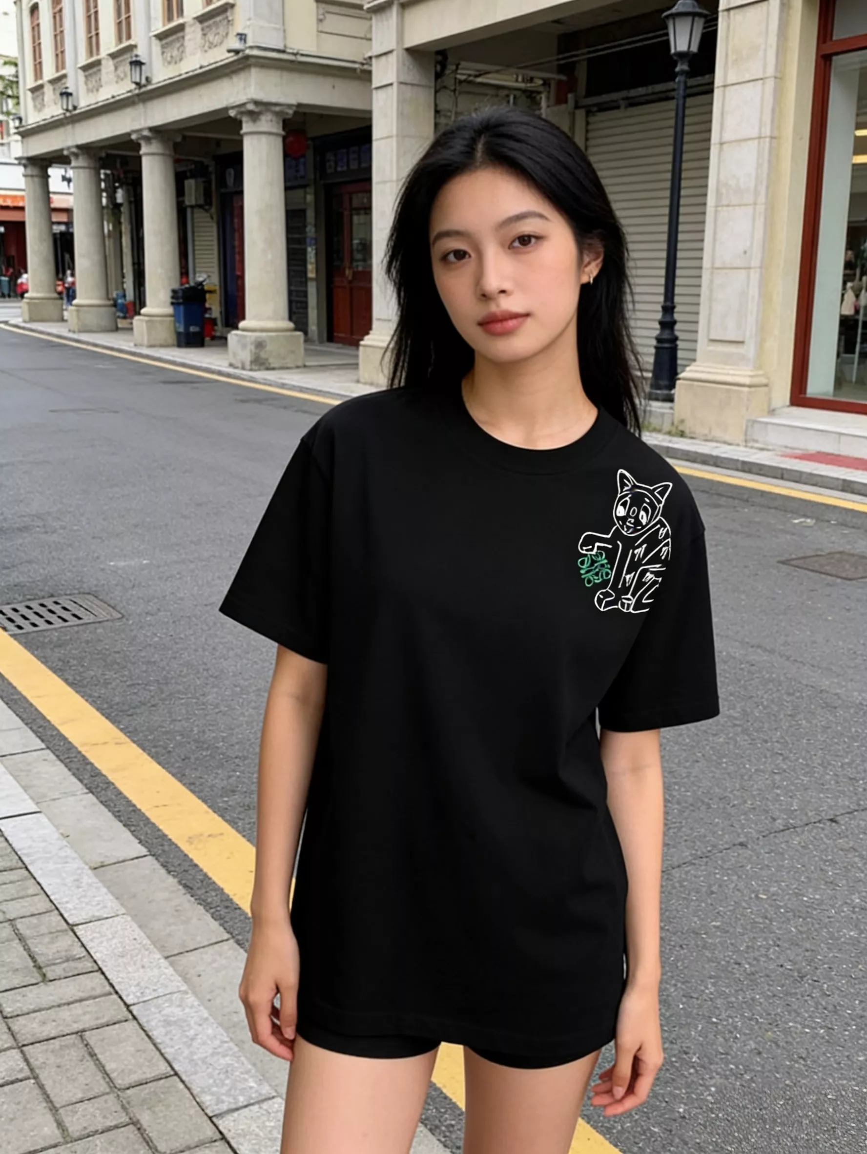 로에베 고양이 자수 로고 루즈핏 반소매 티셔츠 상세 이미지 12