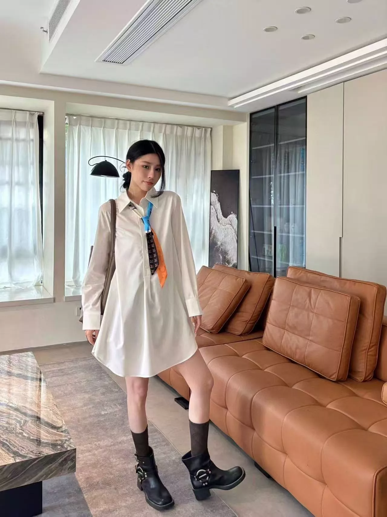 셀린느 마차 프린트 허리끈 긴소매 셔츠 원피스 상세 이미지 16
