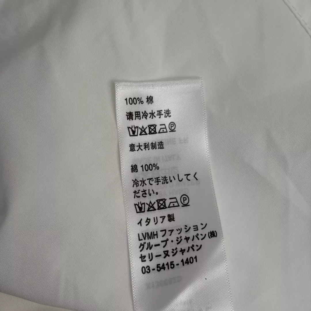셀린느 로고 프린트 타이 장식 긴소매 셔츠 상세 이미지 9