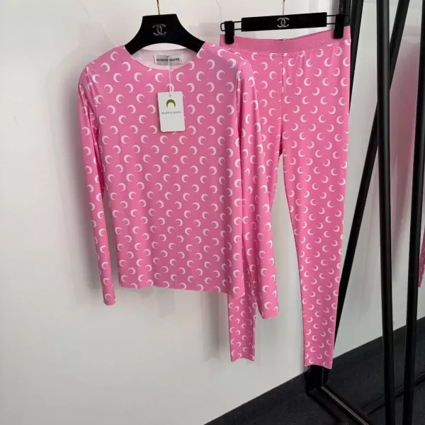 마린세르 문양 프린트 긴소매 상의와 레깅스 세트