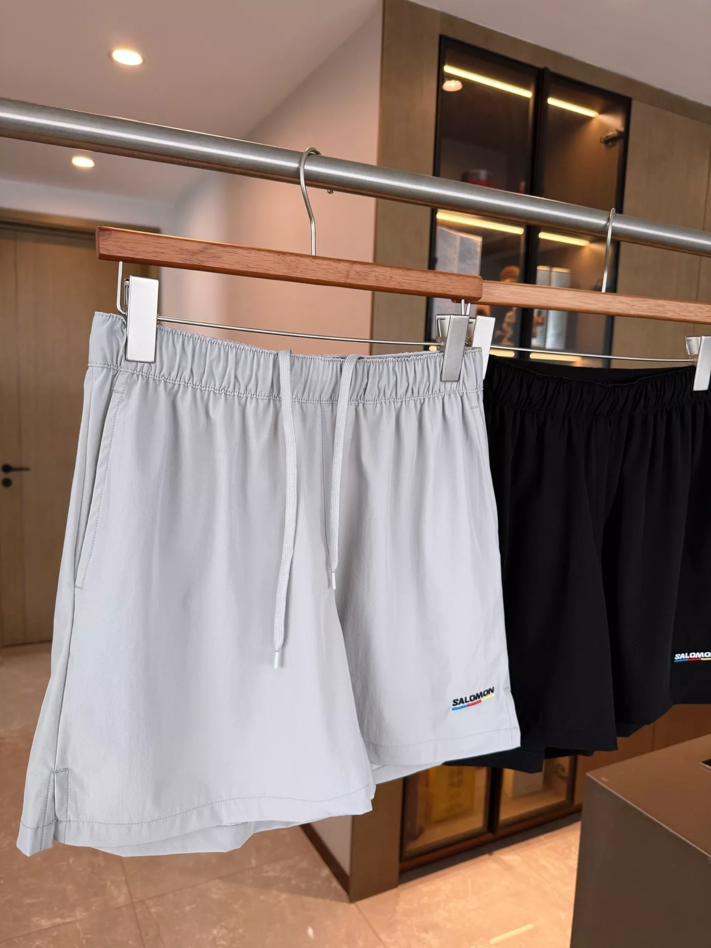 살로몬 냉감 속건 아웃도어 반바지 상세 이미지 43