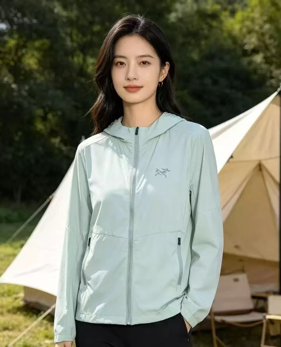 아크테릭스 경량 후드 바람막이 재킷 상세 이미지 20