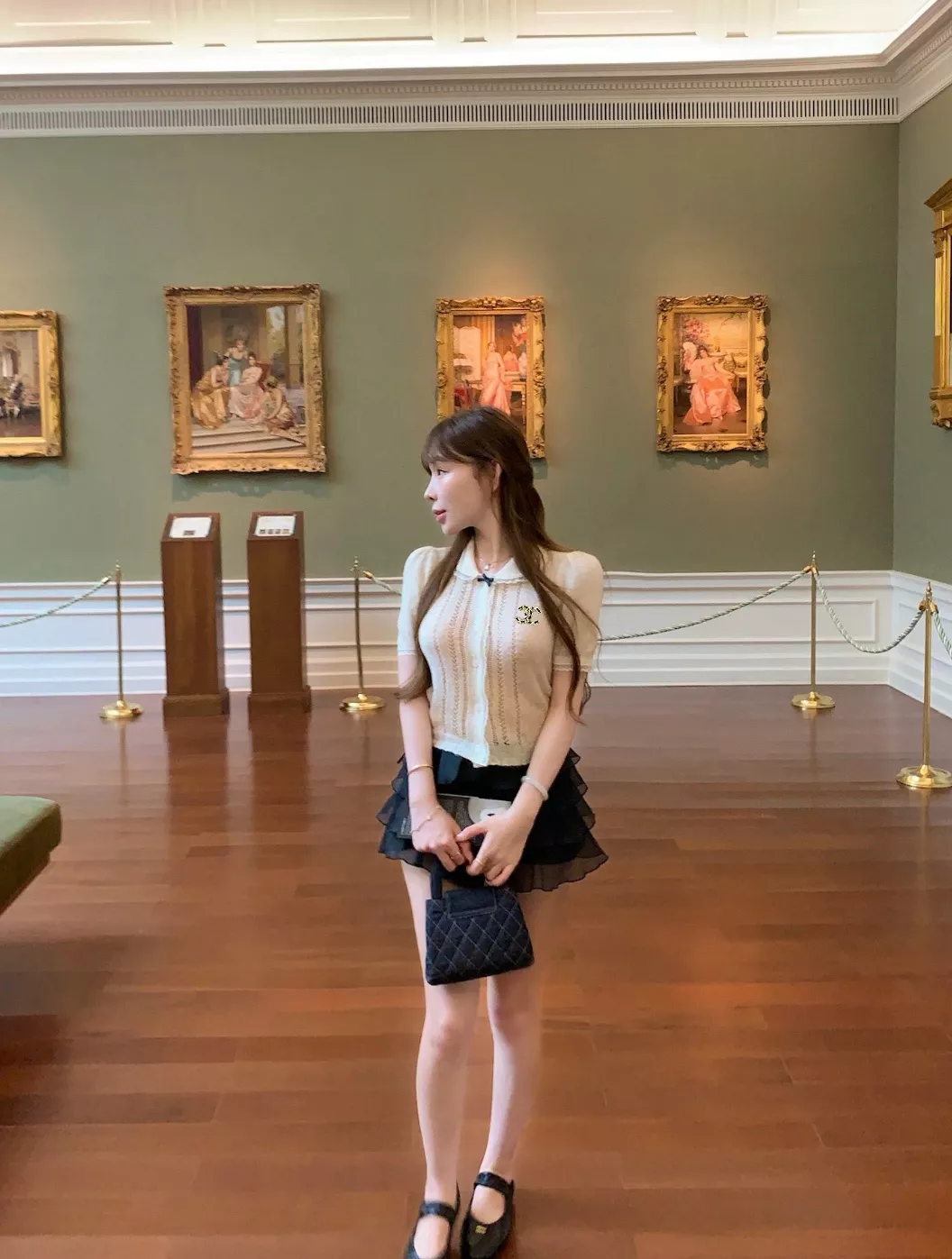 샤넬 배색 레이스 카라 반소매 니트 탑 상세 이미지 22