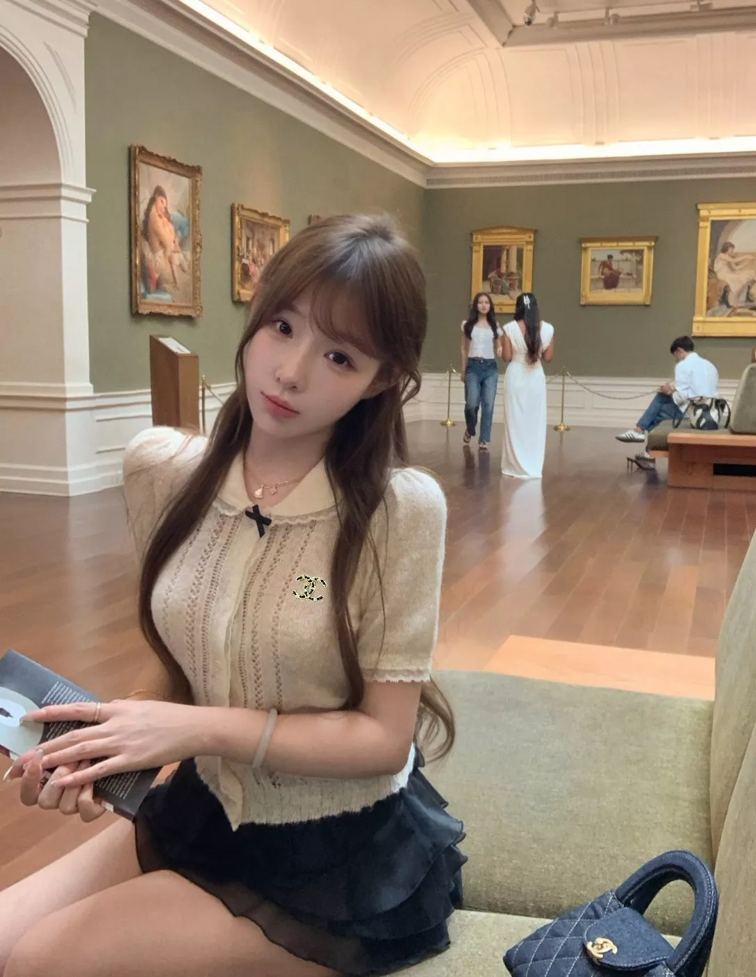 샤넬 배색 레이스 카라 반소매 니트 탑 상세 이미지 24