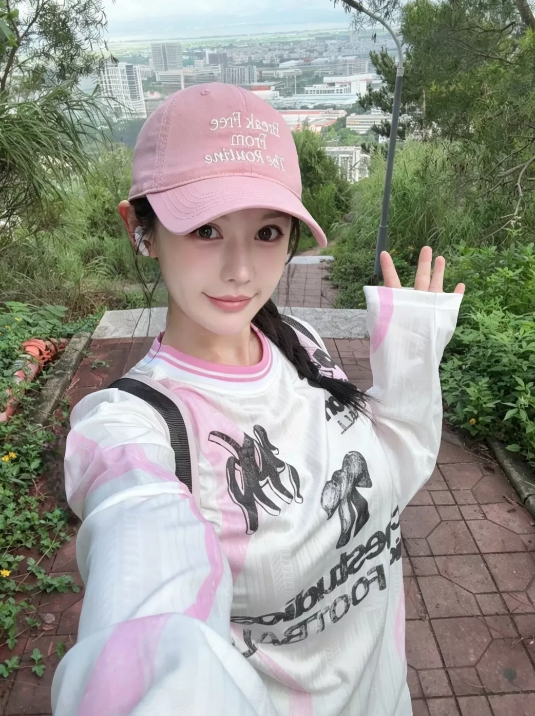 아크네스튜디오 월드컵 캡슐 시리즈 긴소매 볼웨어 티셔츠 상세 이미지 23