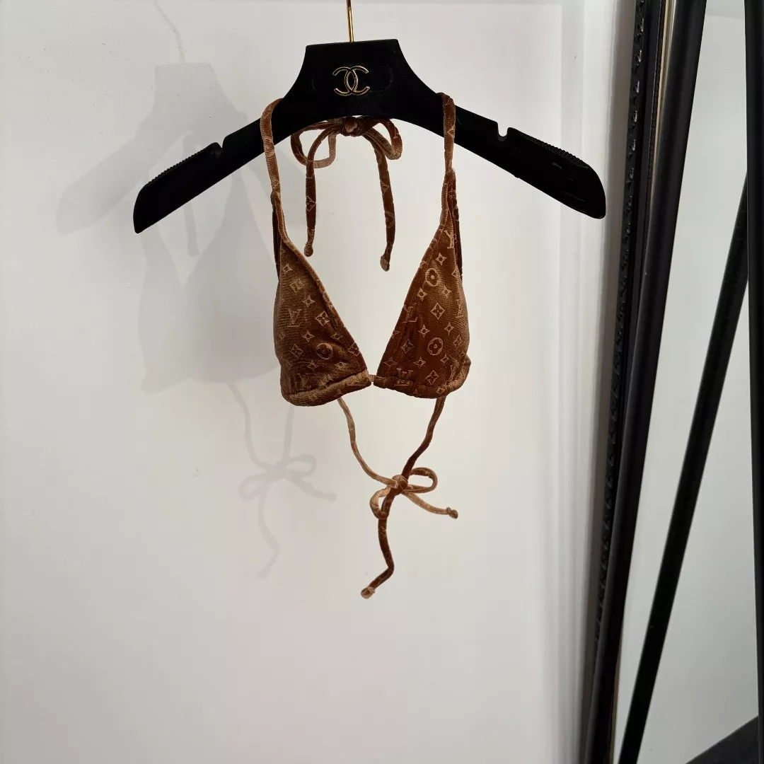 루이비통 로고 포인트 비키니 3종 세트 수영복 상세 이미지 2