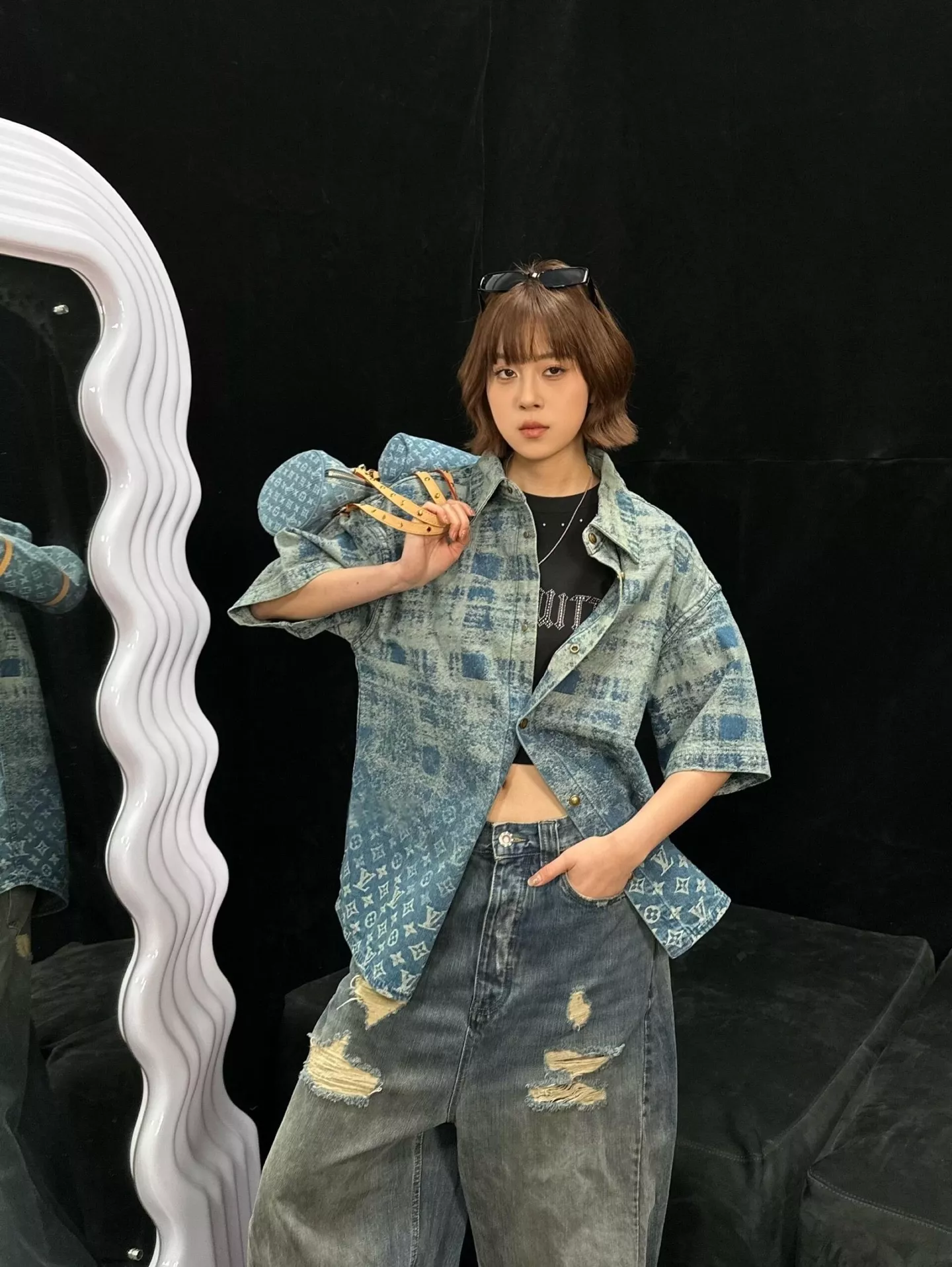 루이비통 모노그램 그라데이션 데님 반소매 셔츠 상세 이미지 19