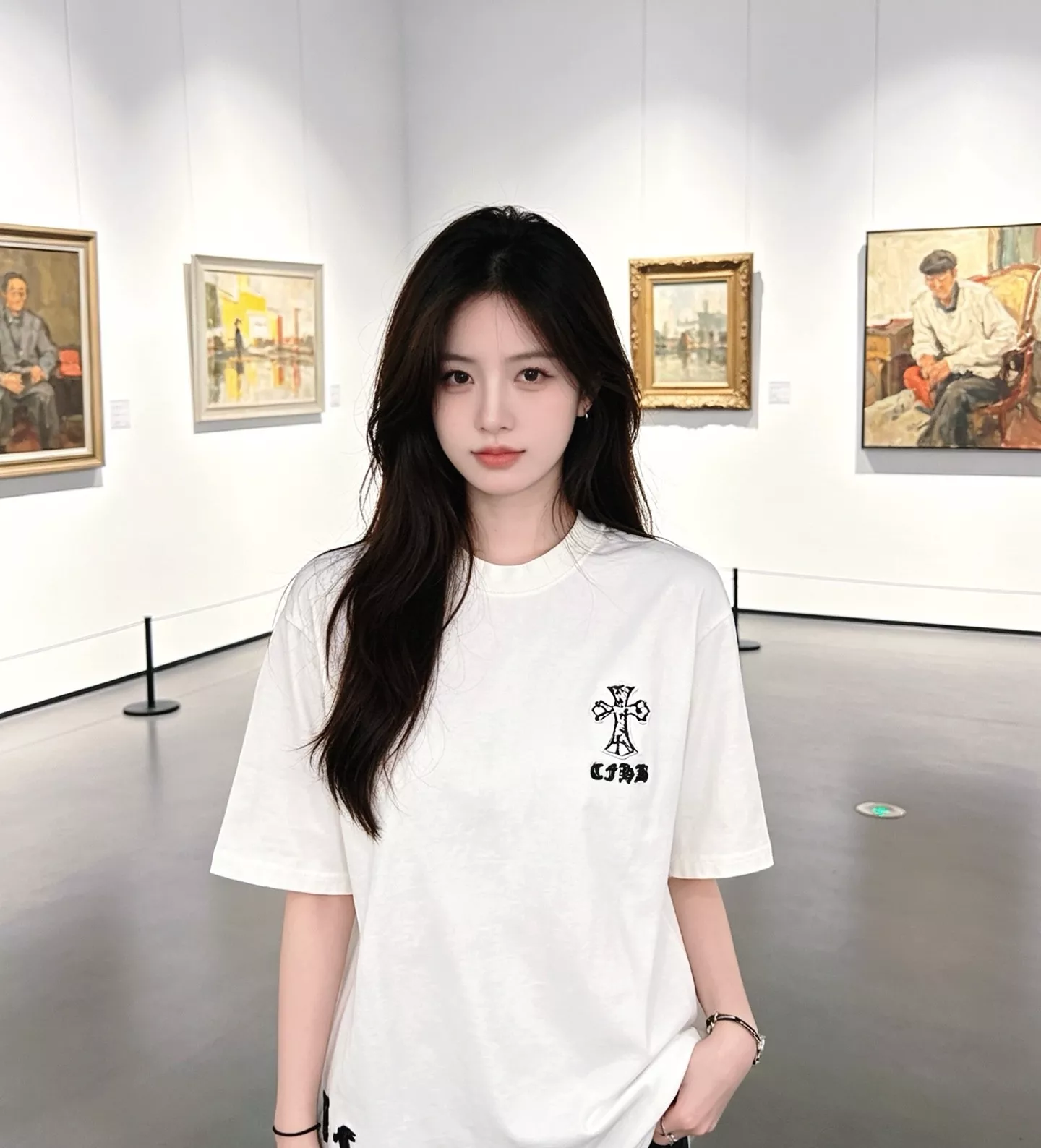크롬하츠 십자가 패치 자수 라운드넥 반소매 티셔츠 상세 이미지 12