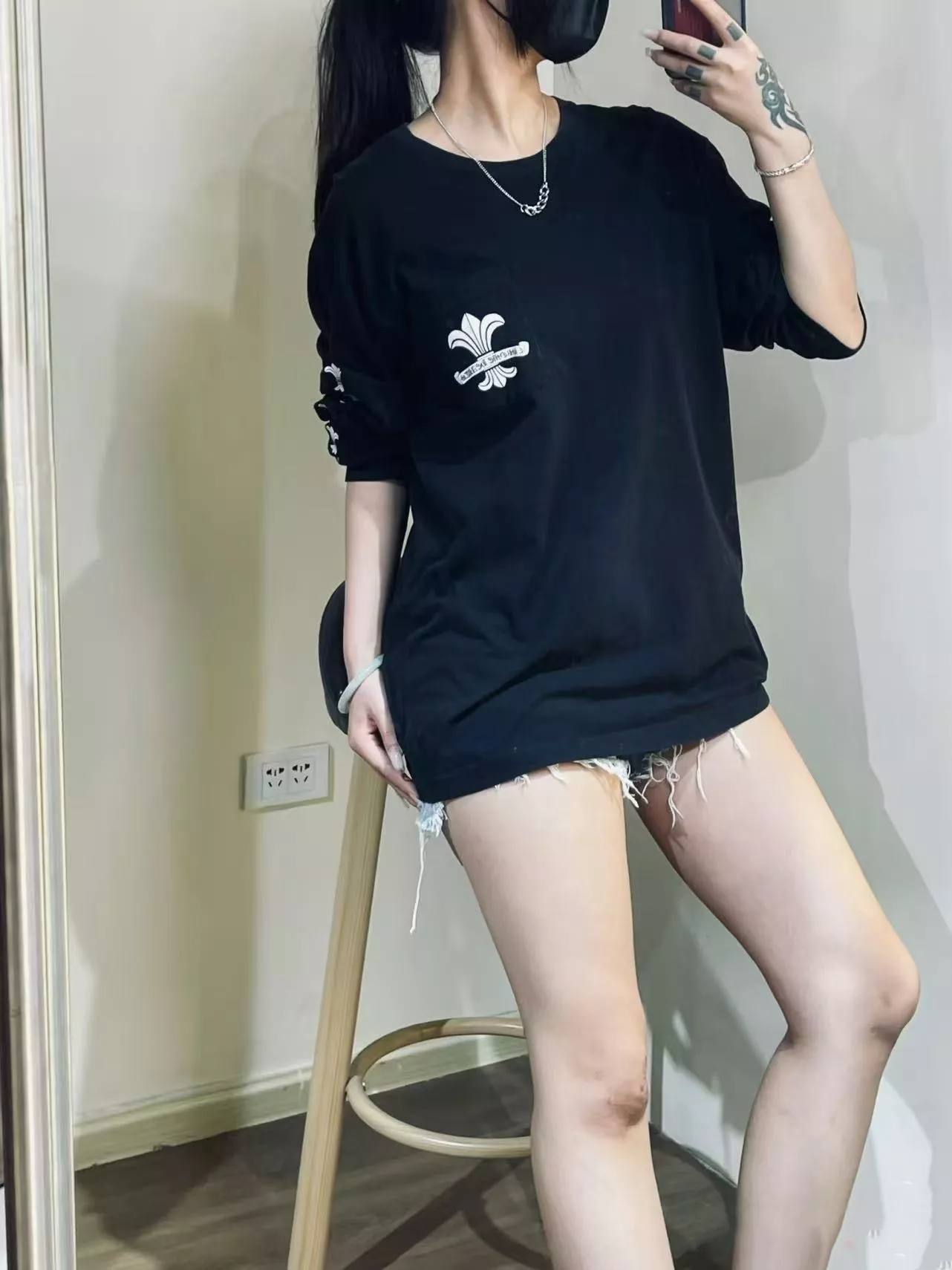 크롬하츠 포켓 십자가 프린트 반소매 티셔츠 상세 이미지 12