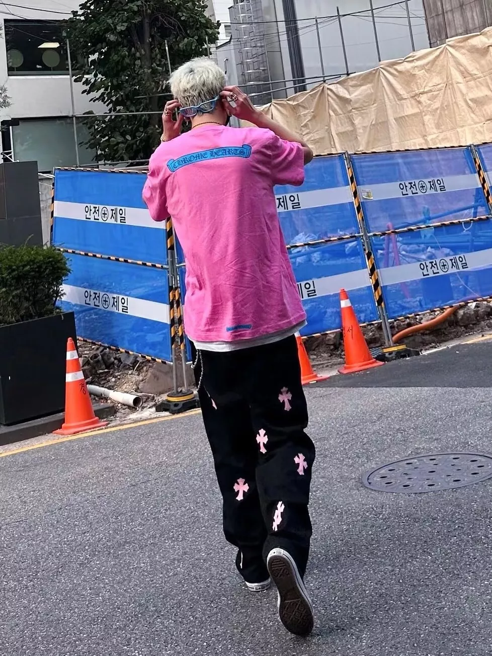 크롬하츠 산스크리트 프린트 반소매 티셔츠 상세 이미지 12