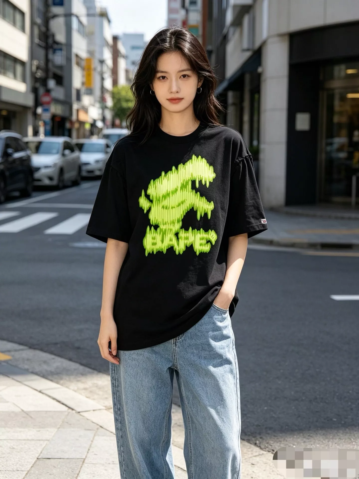 베이프 형광 그린 로고 프린트 반소매 티셔츠 상세 이미지 11