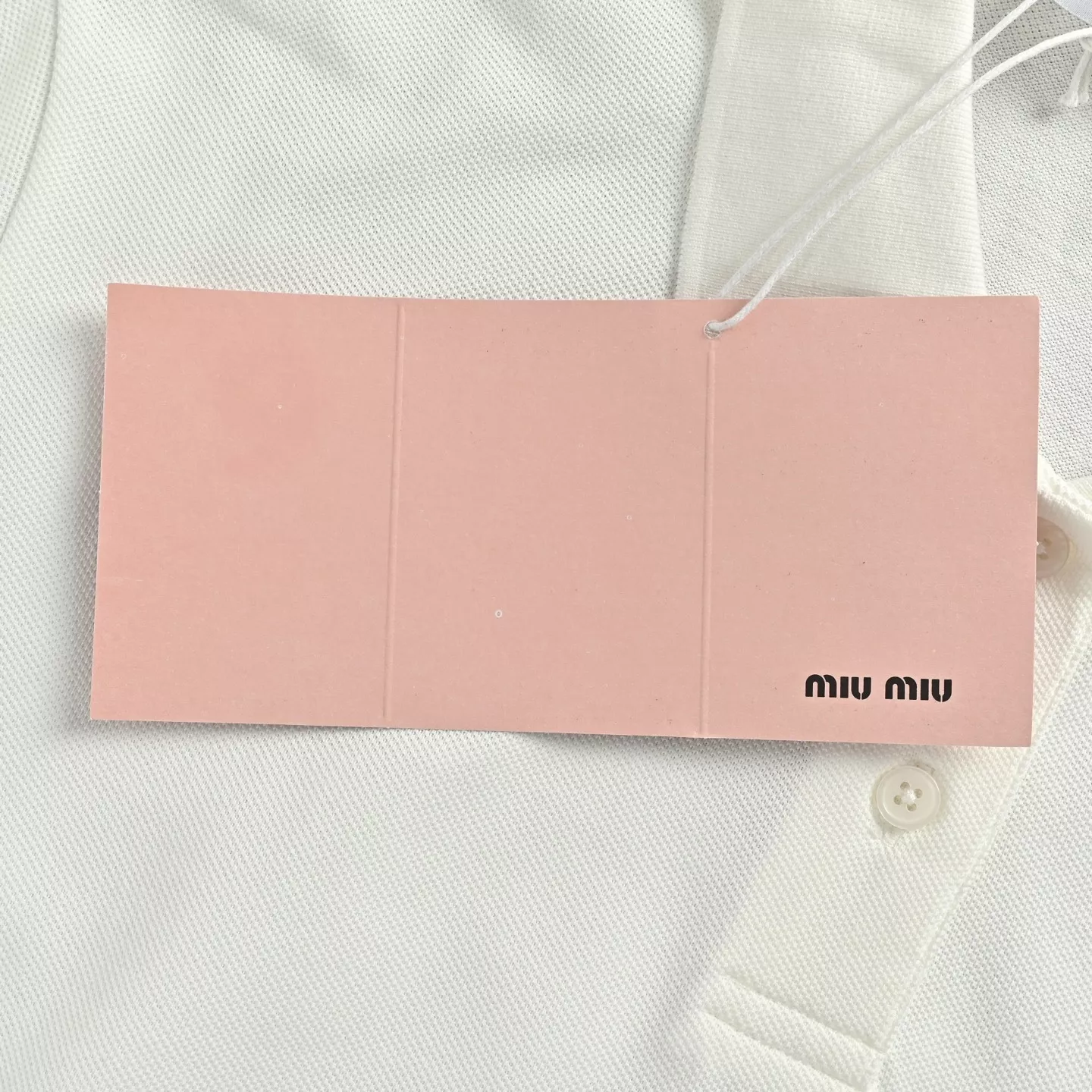 미우미우 클래식 로고 자수 폴로 반소매 상세 이미지 7