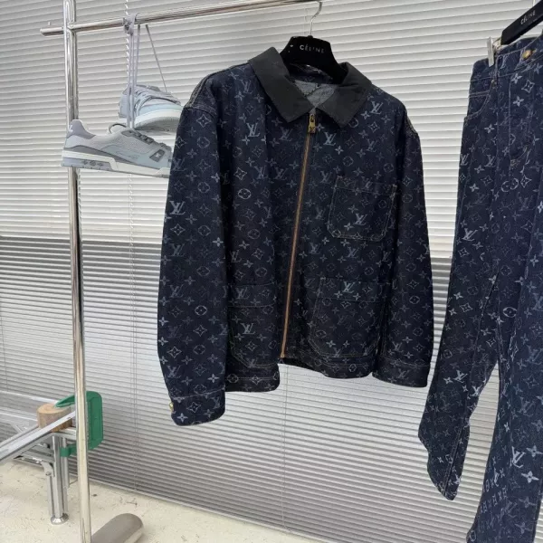 루이비통 모노그램 패턴 데님 집업 재킷과 데님 팬츠 세트
