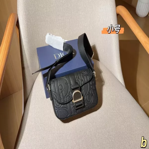 디올 새들 시리즈 남성 신사 마상백