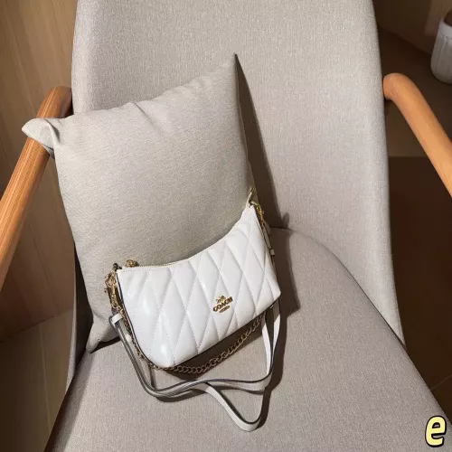 코치 오일 왁스 가죽 겨드랑이백