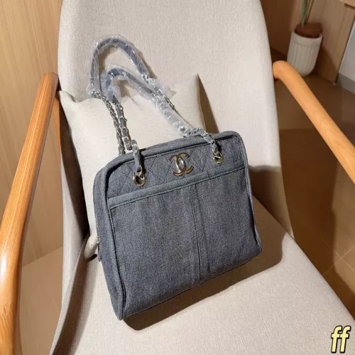 샤넬 빈티지 무드 데님 체인 토트백