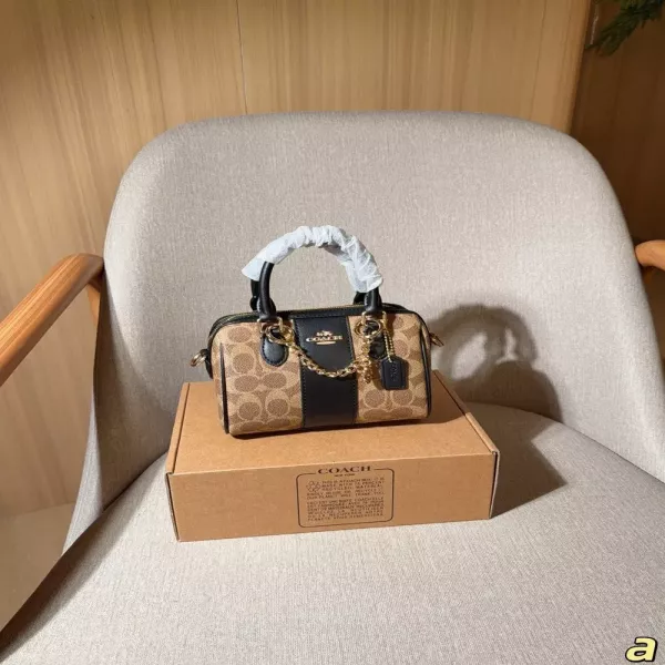코치 미니 로완 보스턴백