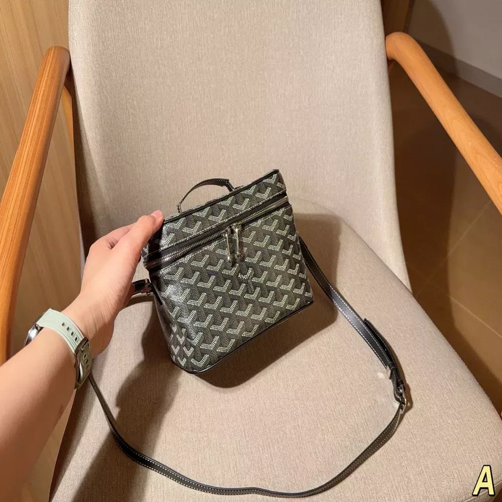 고야드 배니티 뮤즈 화장품 파우치