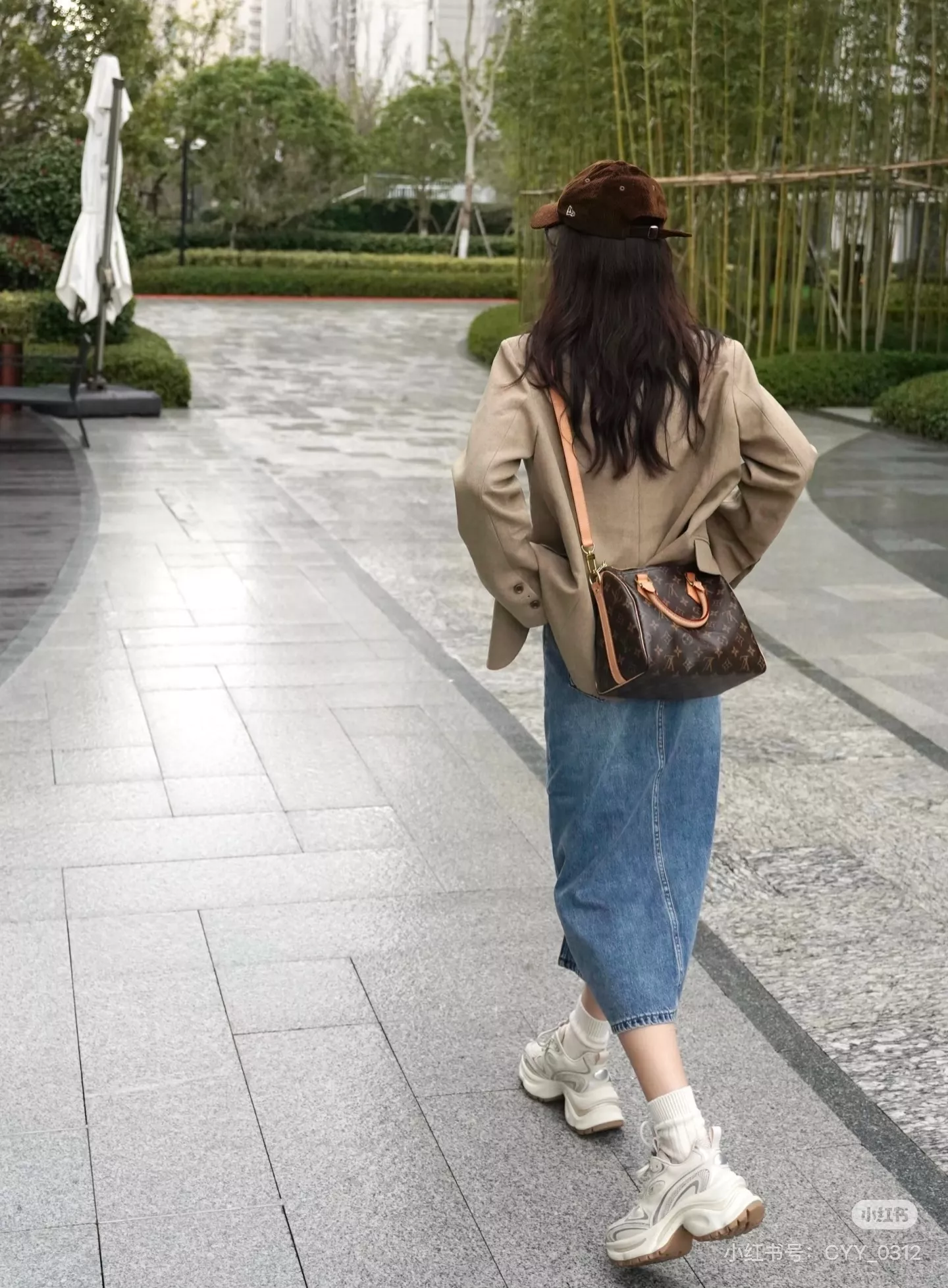 루이비통 스피디 30 필로우 스타일 보스턴백 상세 이미지 12