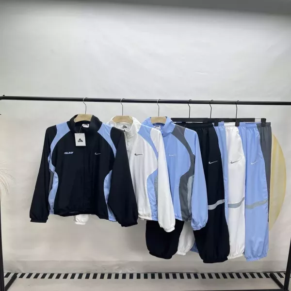 나이키 팰리스 나이키 협업 트랙 재킷 및 조거 팬츠 세트