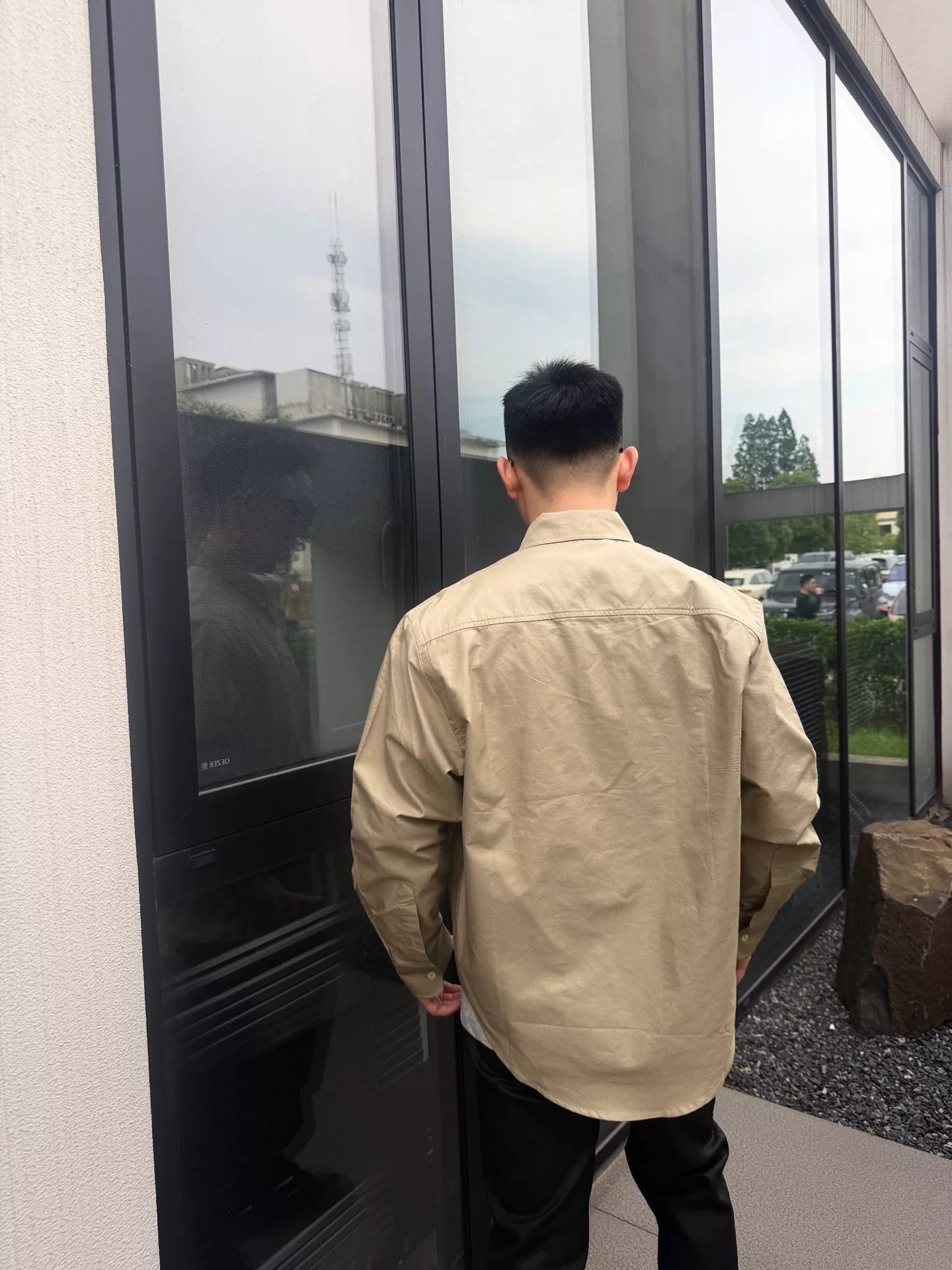 아미 하트 자수 포켓 옥스포드 긴소매 셔츠 상세 이미지 14