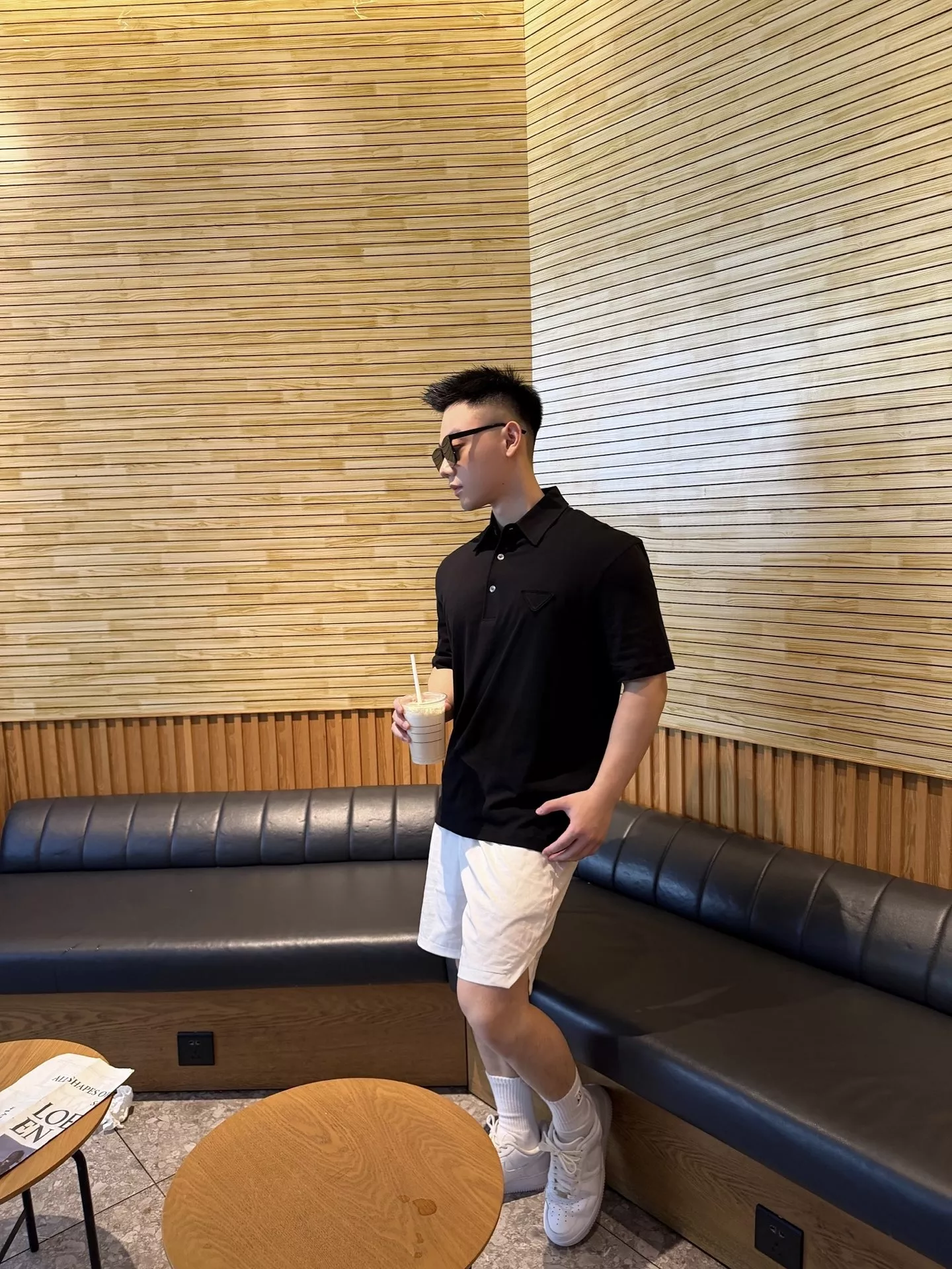 프라다 삼각 로고 폴로 반소매 티셔츠 상세 이미지 9