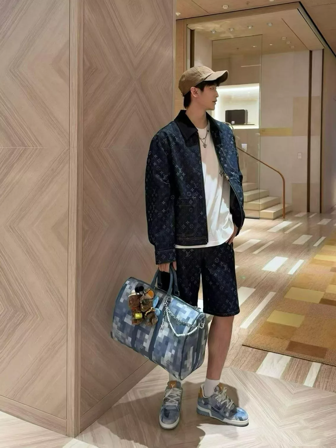 루이비통 모노그램 올오버 데님 하프 팬츠 상세 이미지 11