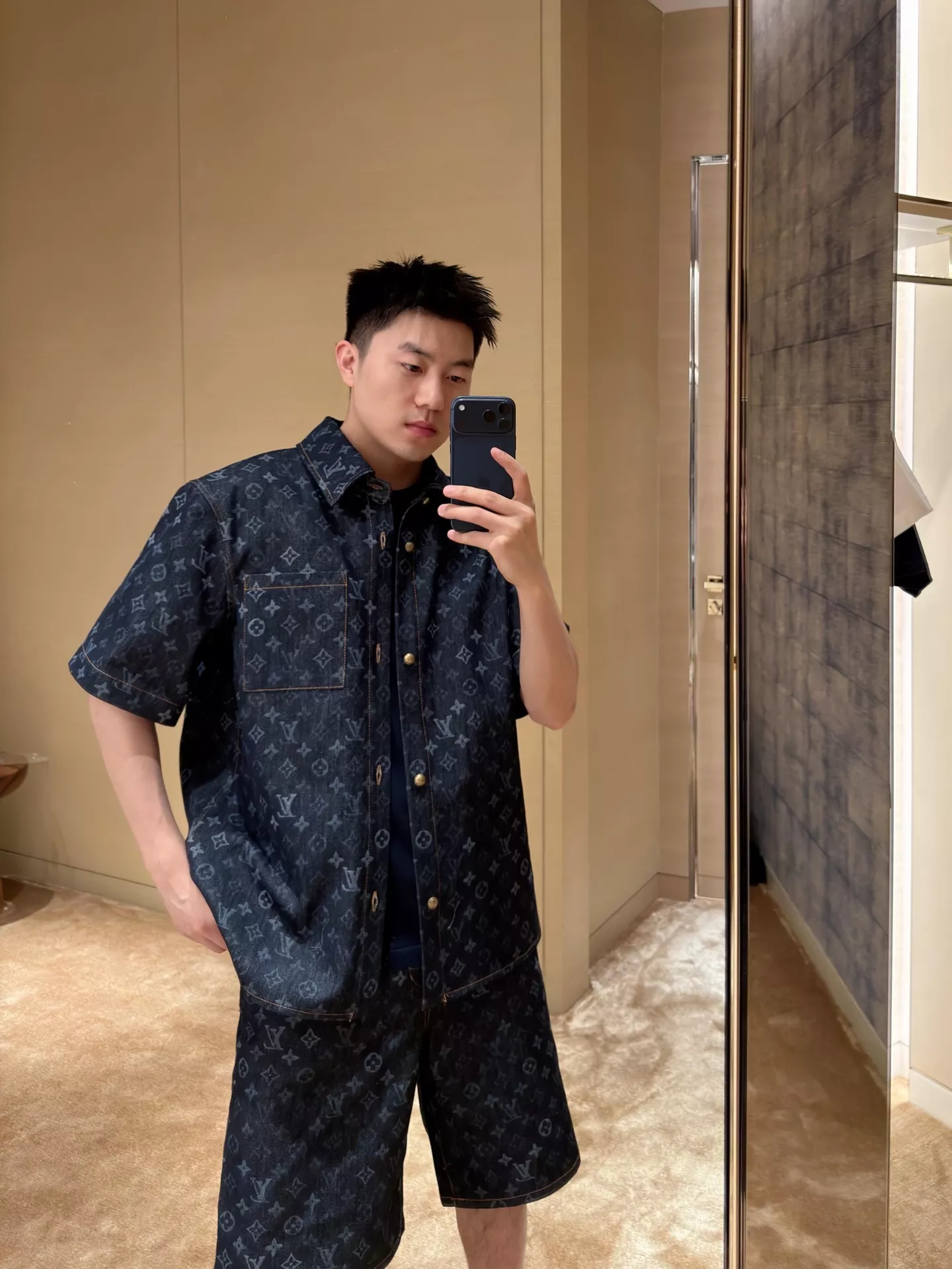 루이비통 모노그램 올오버 데님 하프 팬츠 상세 이미지 13