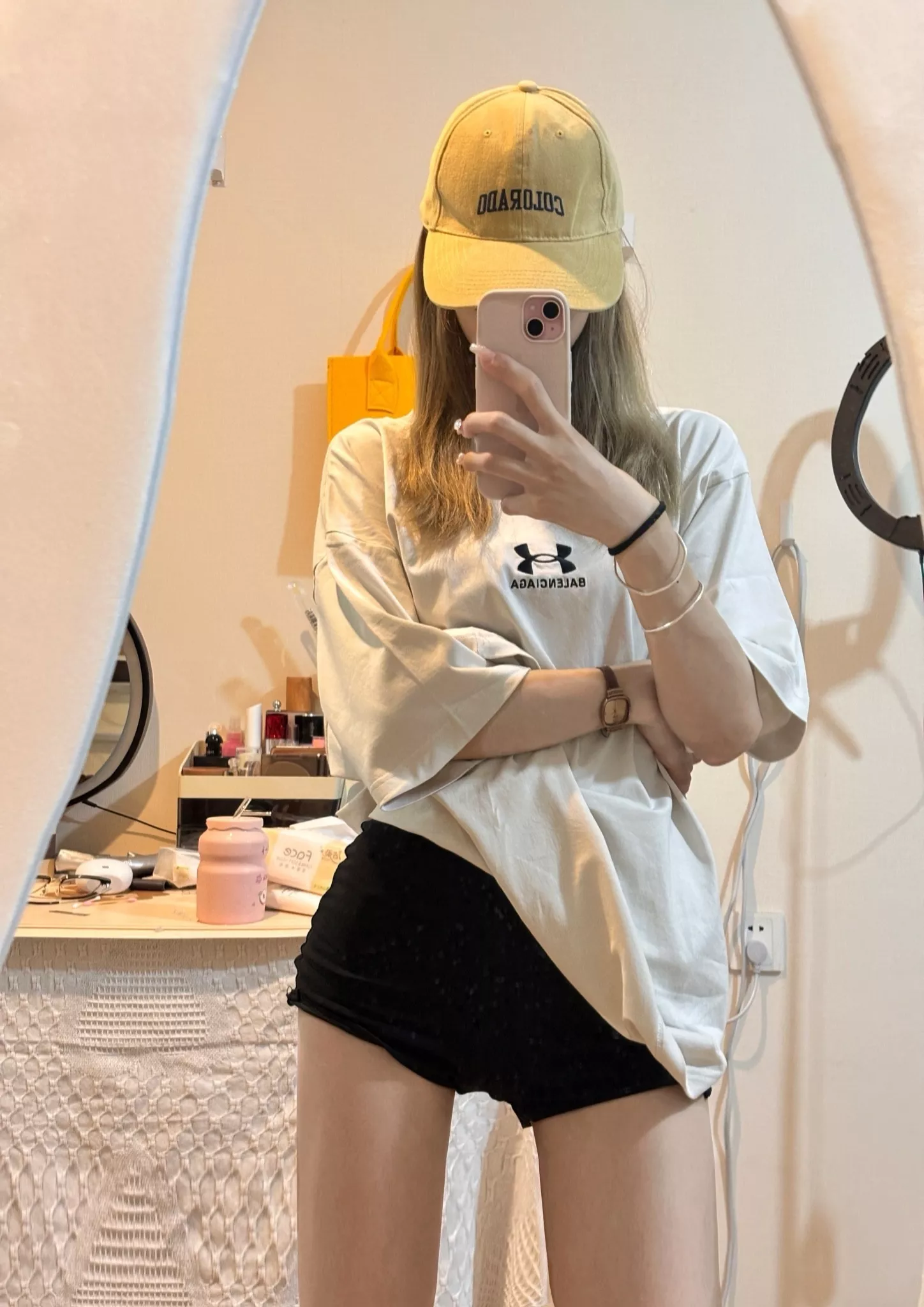 발렌시아가 언더아머 협업 자수 로고 반소매 티셔츠 상세 이미지 11