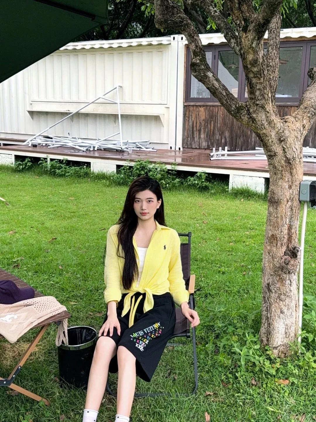 루이비통 레인보우 모노그램 그라데이션 프린트 하프 팬츠 상세 이미지 11