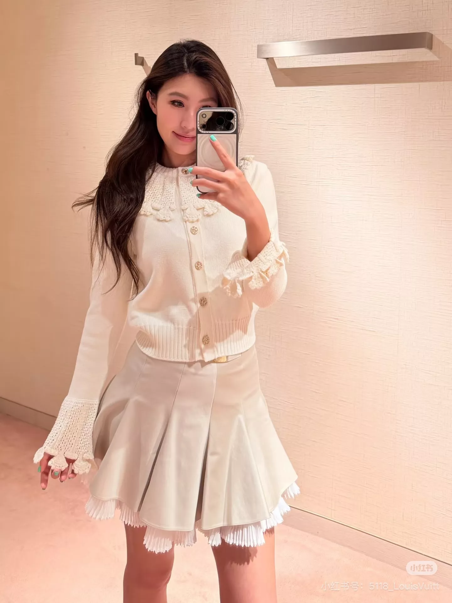 로에베 더블 레이어 플리츠 미니 스커트 상세 이미지 19