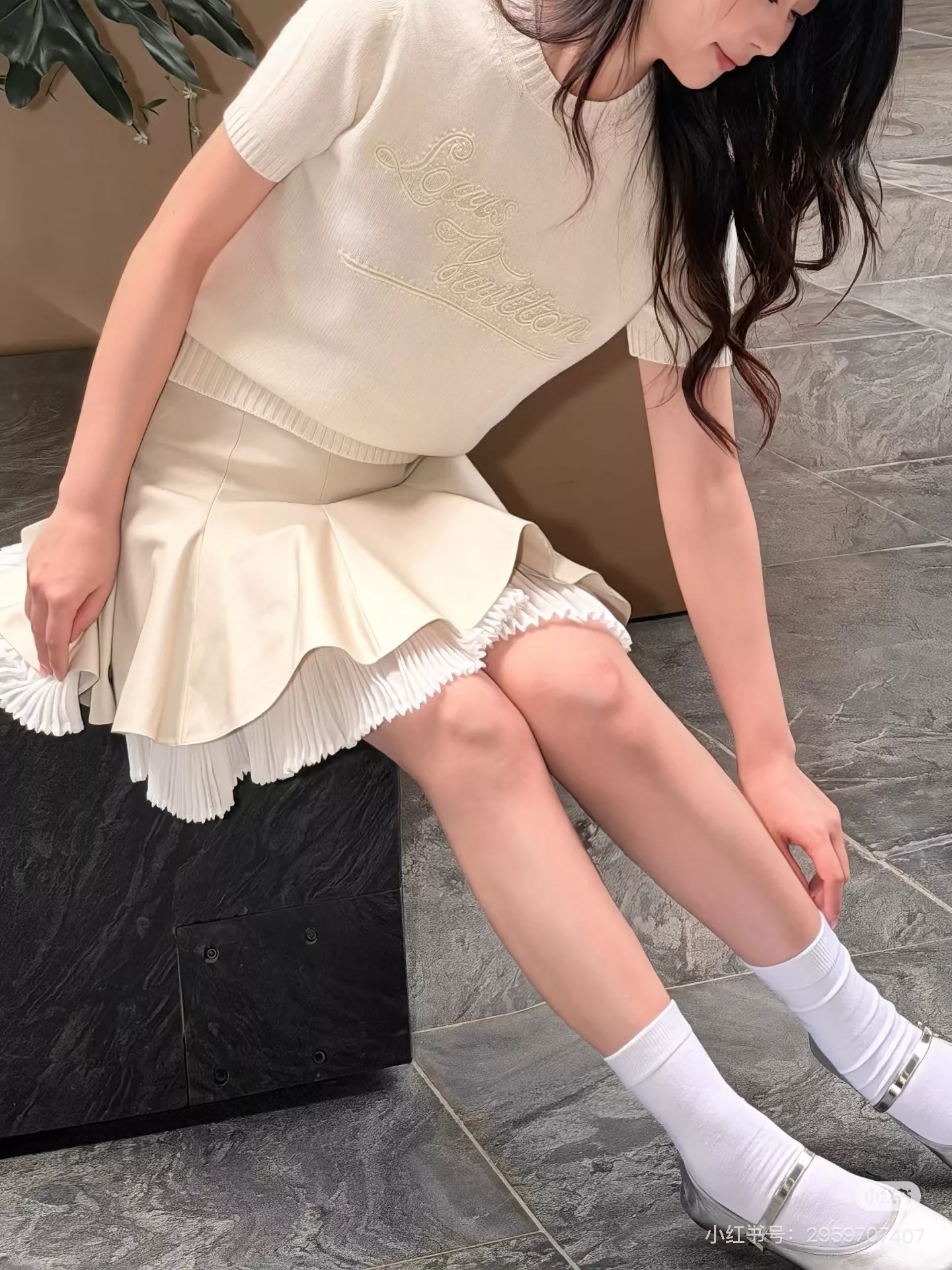 로에베 더블 레이어 플리츠 미니 스커트 상세 이미지 35