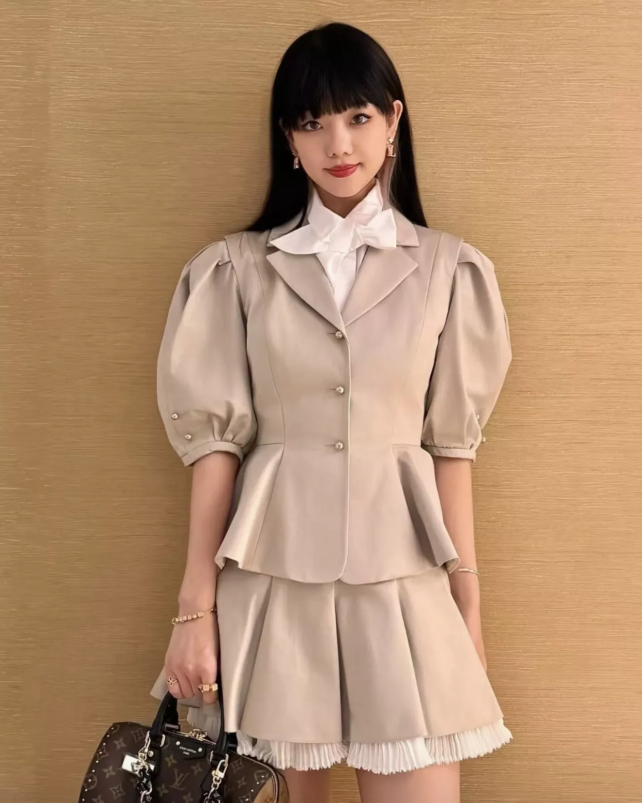 로에베 더블 레이어 플리츠 미니 스커트 상세 이미지 22